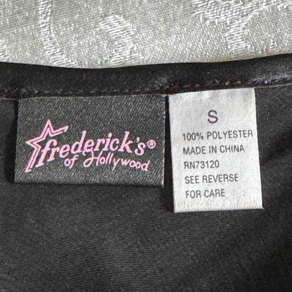 Frederick’s Of Hollywood Sheer Black Lingerie Nightgown - Picture 13 of 16